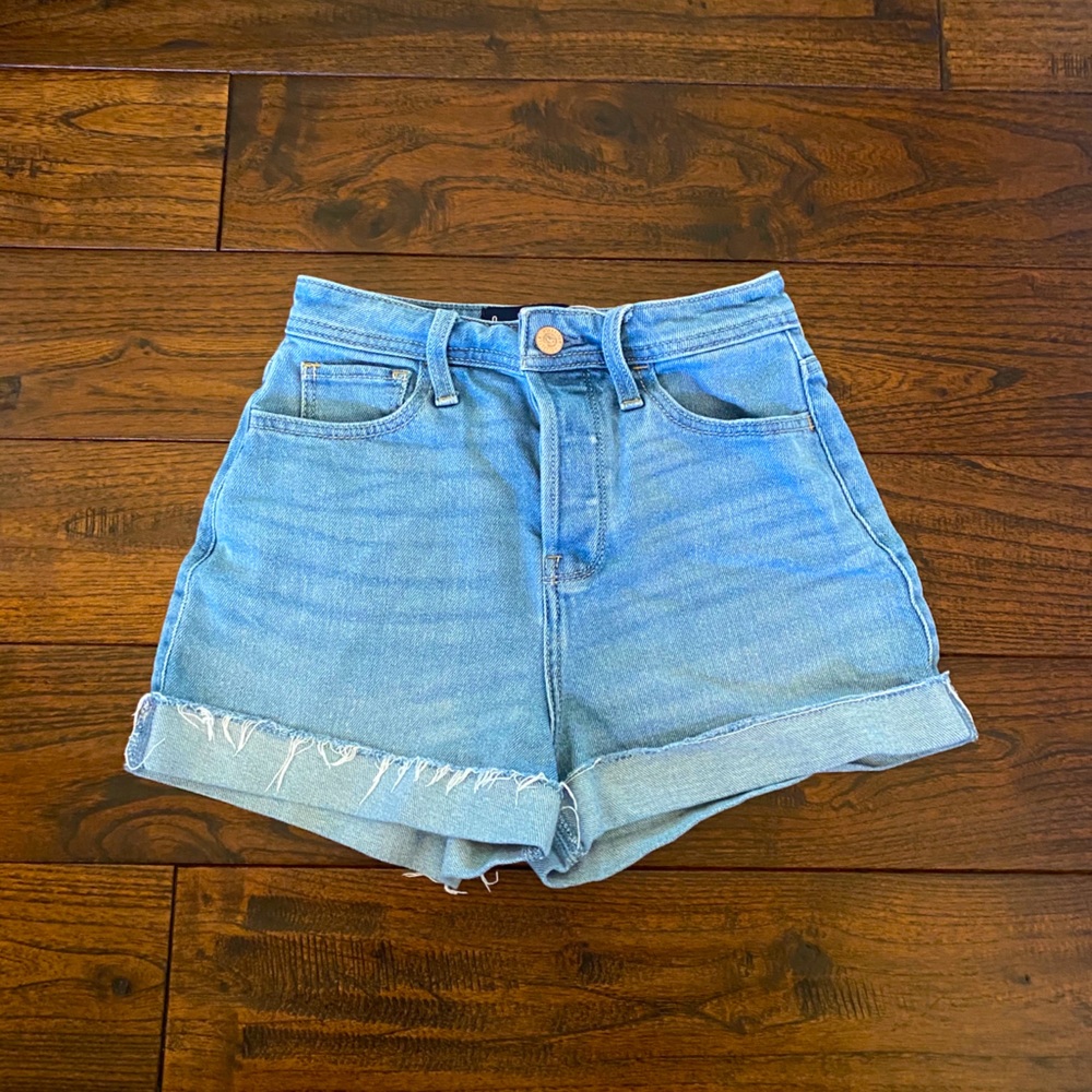 Mom Jean Shorts